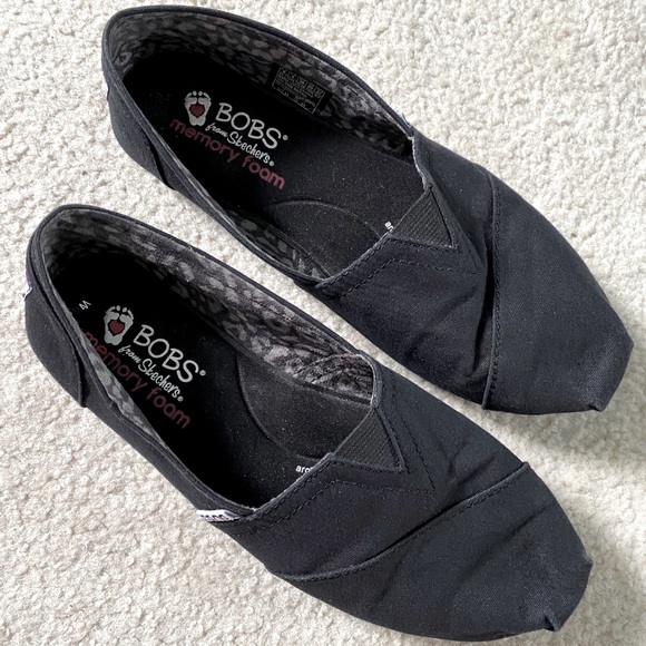 Bob’s Shoes - Picture 3 of 4